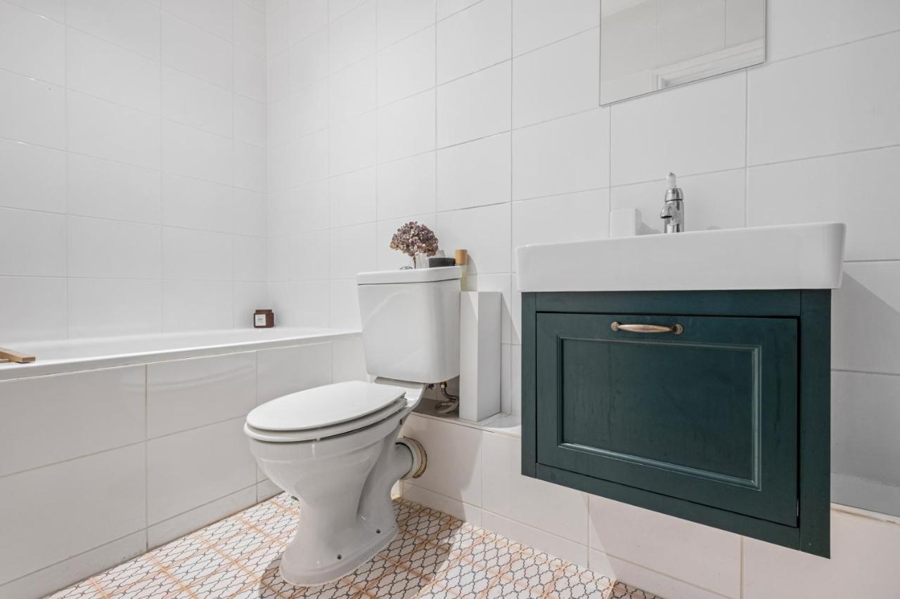 Apartment Lovely 2 Bed Streatham With Outside Dining London